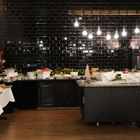 Ξενοδοχείο Orland Kysthotell 4*